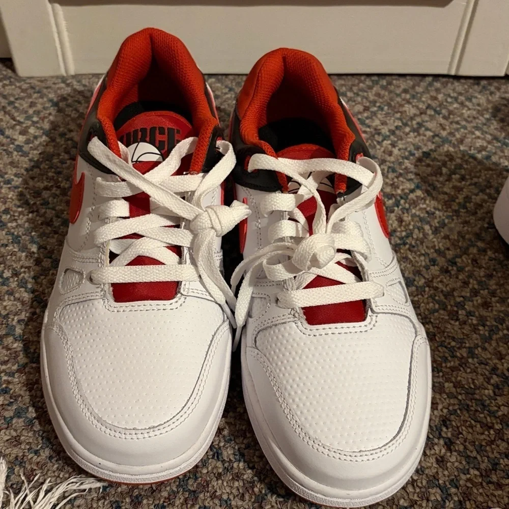 Nike Full Force Low Big Kids' Shoes Sneaker White/Red Size US 5 boys